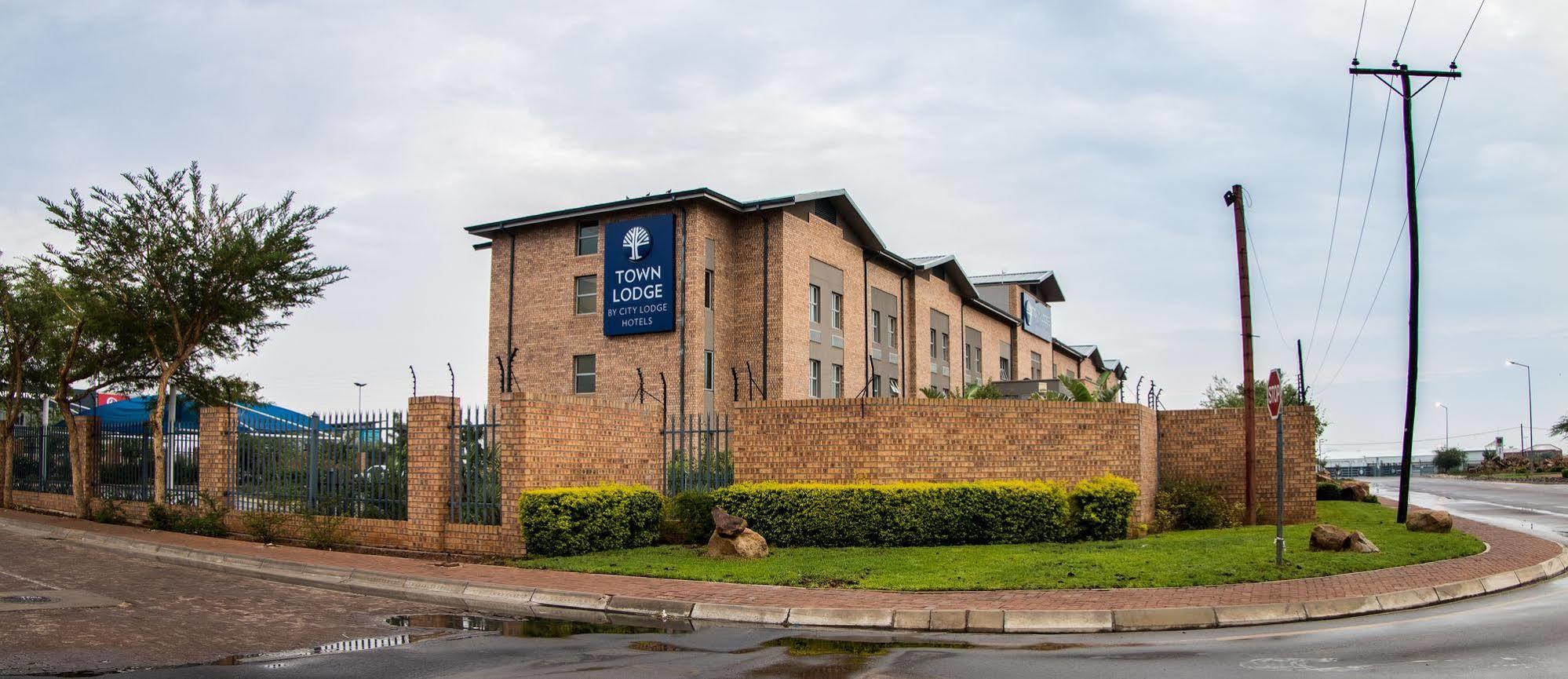 Town Lodge Gaborone Exterior foto